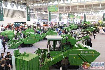 從國(guó)際農(nóng)機(jī)展看開(kāi)封市農(nóng)機(jī)裝備產(chǎn)業(yè)發(fā)展 機(jī)遇、挑戰(zhàn)與未來(lái)路徑